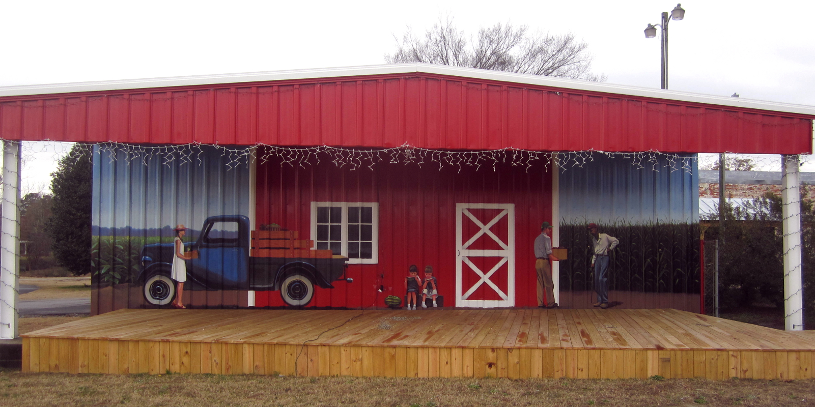 Lenoir County Farmer's Market Mural, Kinston, NC painted by North Carolina artist, Jeremy Sams